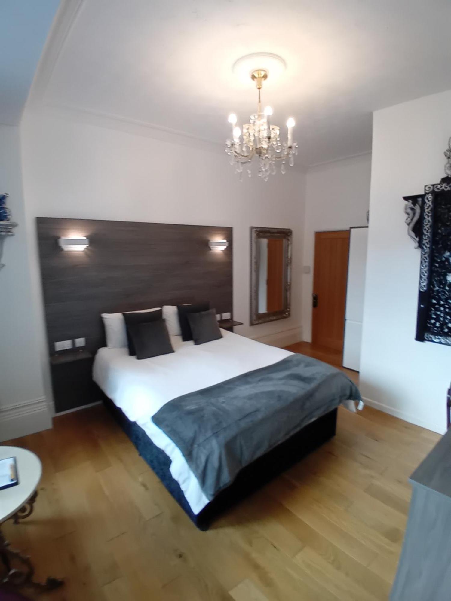 Bed and Breakfast Grosvenor House Ilfracombe Exterior foto